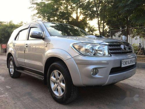 Toyota Fortuner 2.8 4X4 Manual, 2011, MT for sale in Chandigarh 