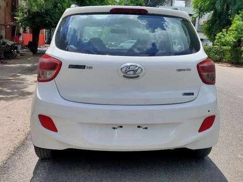 Used Hyundai Grand i10 Sportz 2014 MT for sale in Agra 