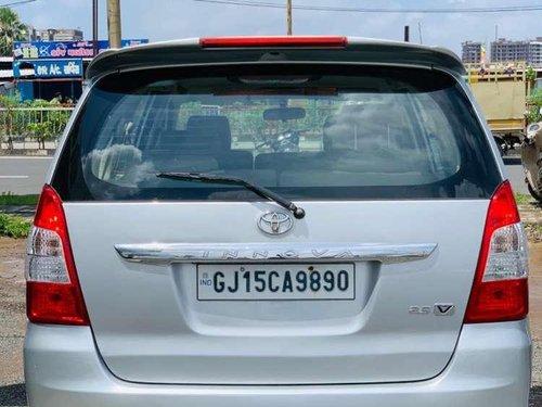 Used 2012 Toyota Innova MT for sale in Surat 