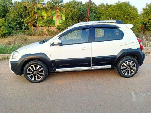 Used Toyota Etios Cross 1.4 GD, 2015 MT for sale in Pondicherry 