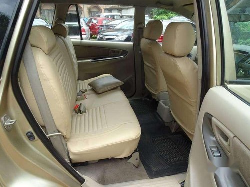 Used 2010 Toyota Innova MT for sale in Kolkata