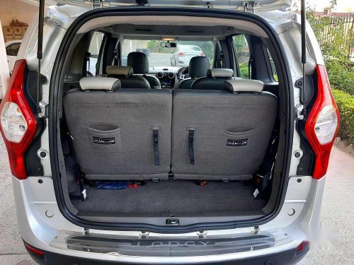 Renault Lodgy 110 PS RXZ 7 STR STEPWAY, 2016, Diesel MT in Chandigarh