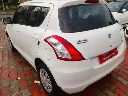 2016 Maruti Suzuki Swift VXI MT for sale in Ahmedabad