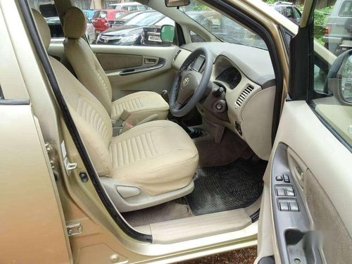 Used 2010 Toyota Innova MT for sale in Kolkata