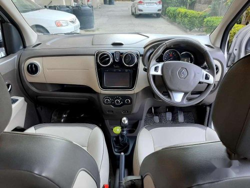 Renault Lodgy 110 PS RXZ 7 STR STEPWAY, 2016, Diesel MT in Chandigarh