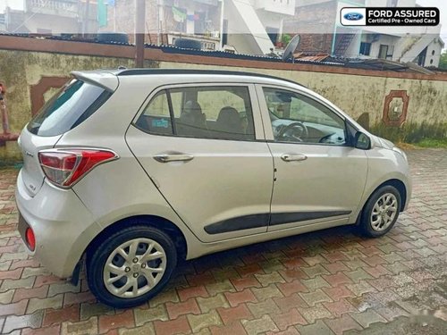 Used 2017 Hyundai Grand i10 MT for sale in Vadodara 