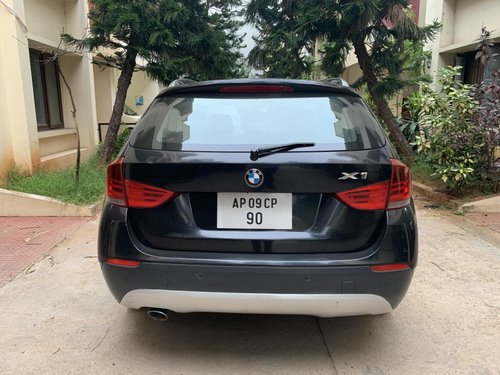 BMW X1 Good condition - VIP registration number