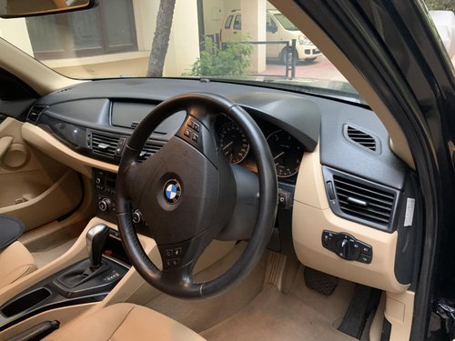 BMW X1 Good condition - VIP registration number