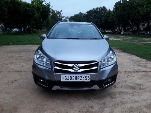 Used 2015 Maruti Suzuki S Cross MT for sale in Ahmedabad 