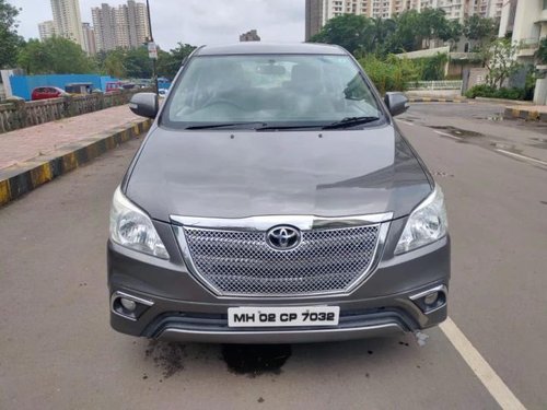 Used 2012 Toyota Innova MT for sale in Thane 