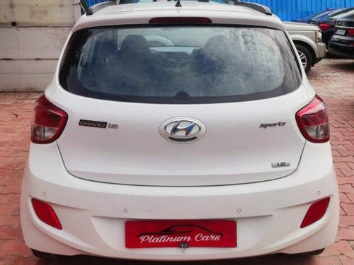 Hyundai Grand i10 Sportz 2017 MT for sale in Ahmedabad 