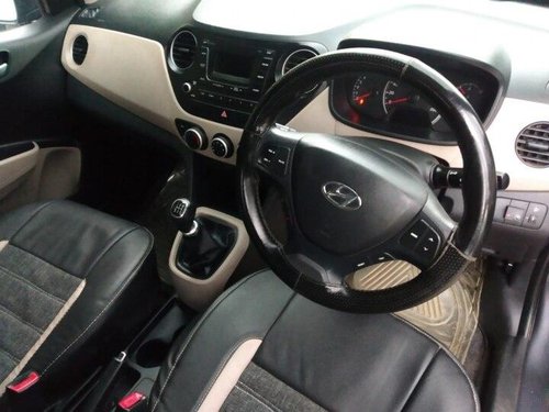 Hyundai Grand i10 Sportz CNG 2016 MT in New Delhi 