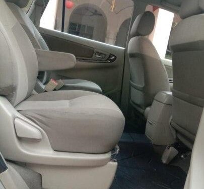 Used 2014 Toyota Innova MT for sale in Agra 