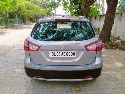 Used 2015 Maruti Suzuki S Cross MT for sale in New Delhi 