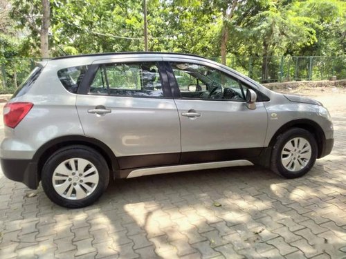 Used 2015 Maruti Suzuki S Cross MT for sale in New Delhi 