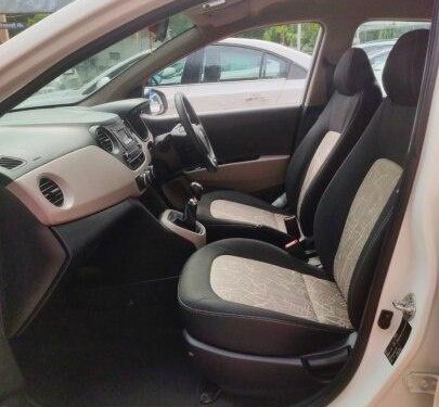 Hyundai Grand i10 Sportz 2017 MT for sale in Ahmedabad 