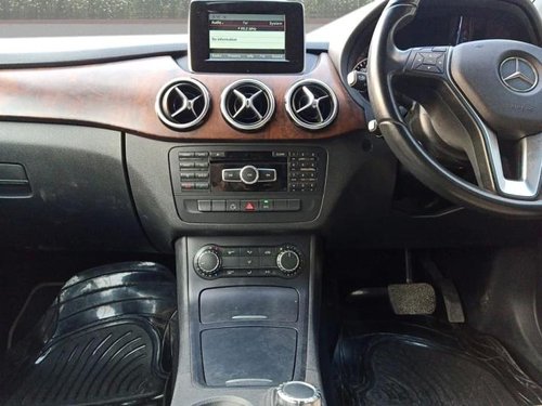 Mercedes-Benz B-Class B180 CDI 2015 AT for sale in New Delhi 