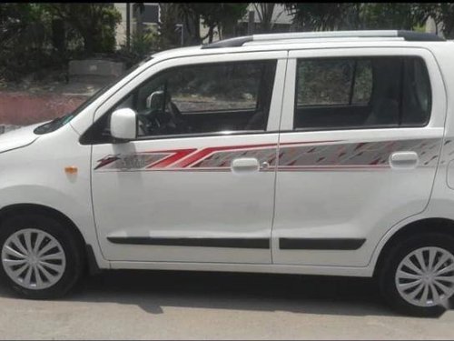 Maruti Suzuki Wagon R AMT VXI Option 2017 AT for sale in New Delhi 