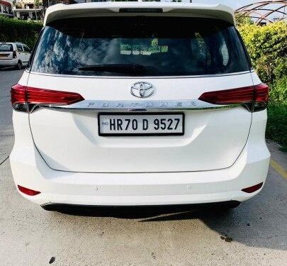 Used 2017 Toyota Fortuner 4x2 AT for sale in New Delhi 