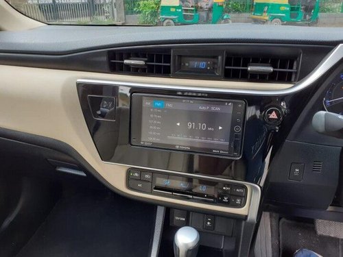 Used 2017 Toyota Corolla Altis AT for sale in New Delhi 