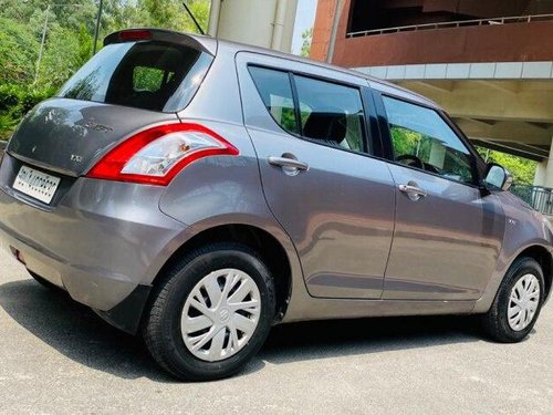 2016 Maruti Suzuki Swift VXI MT for sale in New Delhi 