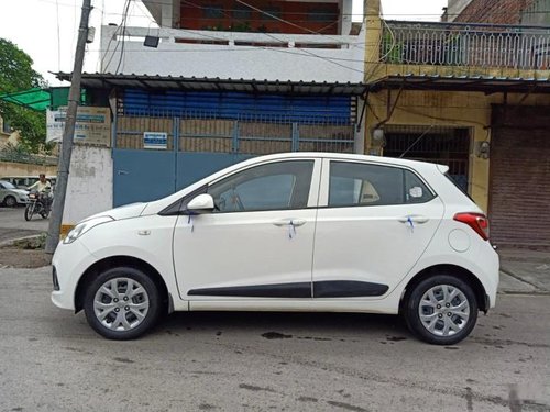 2017 Hyundai Grand i10 MT for sale in New Delhi 