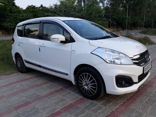 Used 2017 Maruti Suzuki Ertiga MT for sale in New Delhi 