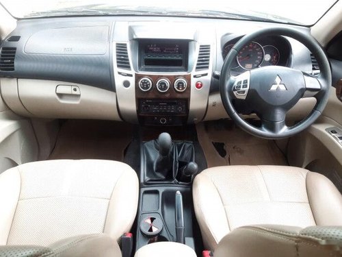 Used Mitsubishi Pajero Sport 2013 MT for sale in Mumbai