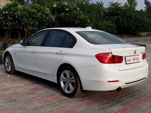 Used BMW 3 Series 320d Sport Line 2015 AT in New Delhi 