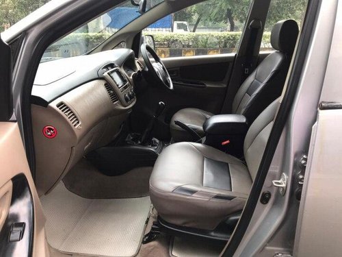 Toyota Innova 2.5 VX (Diesel) 8 Seater BS IV 2015 MT in Mumbai 