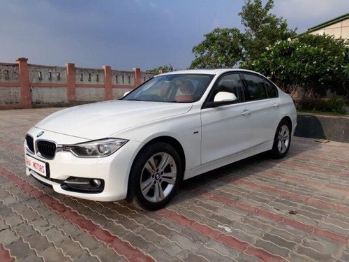 Used BMW 3 Series 320d Sport Line 2015 AT in New Delhi 