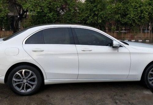 Used Mercedes-Benz C-Class C 200 AVANTGARDE 2015 AT in New Delhi 