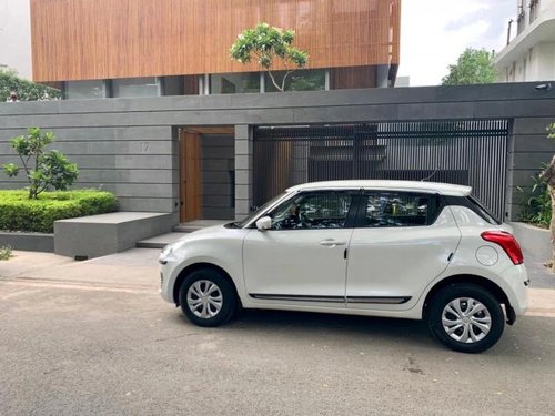 Maruti Suzuki Swift VXI 2018 AT for sale in New Delhi 