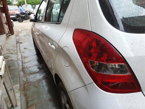 Hyundai i20 1.2 Sportz 2011 MT for sale in New Delhi 