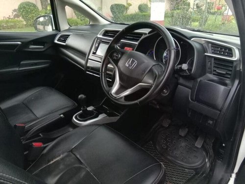 Used 2015  Honda Jazz VX Diesel MT for sale in Agra 