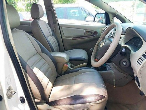 Used 2011 Toyota Innova MT for sale in Ahmedabad 