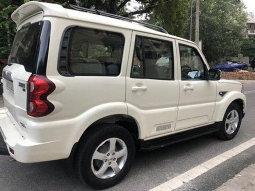 Used 2018 Mahindra Scorpio MT for sale in New Delhi 