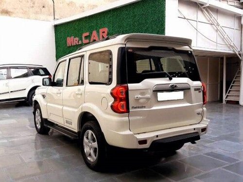 Used 2018 Mahindra Scorpio MT for sale in New Delhi 