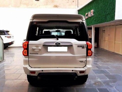 Used 2018 Mahindra Scorpio MT for sale in New Delhi 