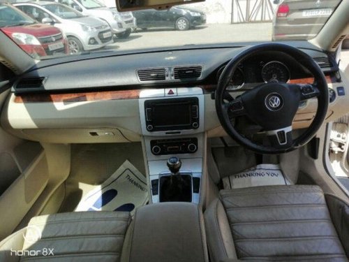 Used 2010 Volkswagen Passat MT for sale in Chennai 