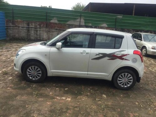 2011 Maruti Suzuki Swift VXI MT for sale in Gurgaon 