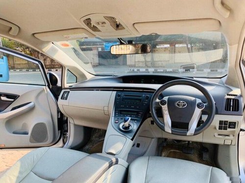 Used 2012 Toyota Prius AT for sale in New Delhi 