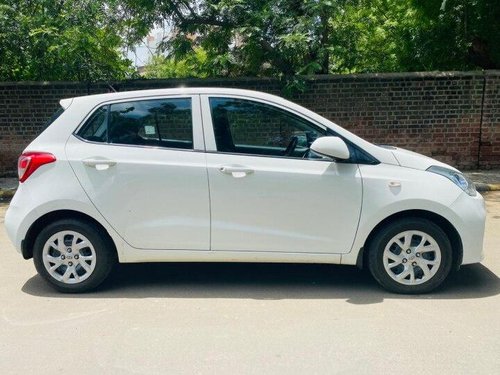 Used 2017 Hyundai i10 Magna MT for sale in Ahmedabad 