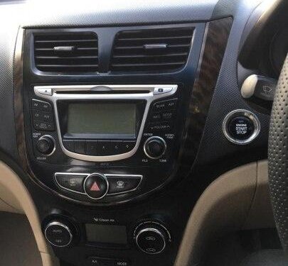 Used 2013 Hyundai Verna MT for sale in New Delhi 