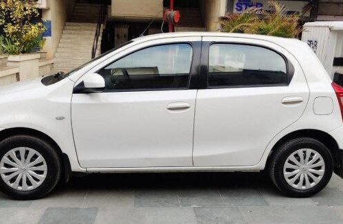 Toyota Etios Liva 1.2 G 2013 MT for sale in Ahmedabad 