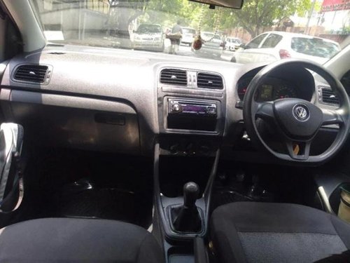 Volkswagen Polo 1.2 MPI Trendline 2015 MT for sale in New Delhi 