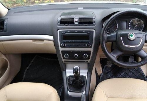 Skoda Laura Ambiente 2.0 TDI CR MT 2012 MT for sale in Nashik 