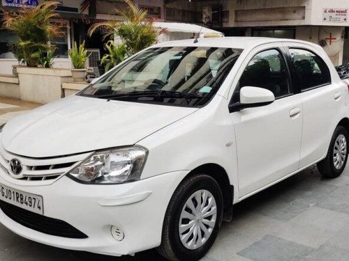 Toyota Etios Liva 1.2 G 2013 MT for sale in Ahmedabad 
