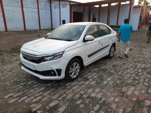 Used 2018 Honda Amaze V Petrol MT for sale in New Delhi