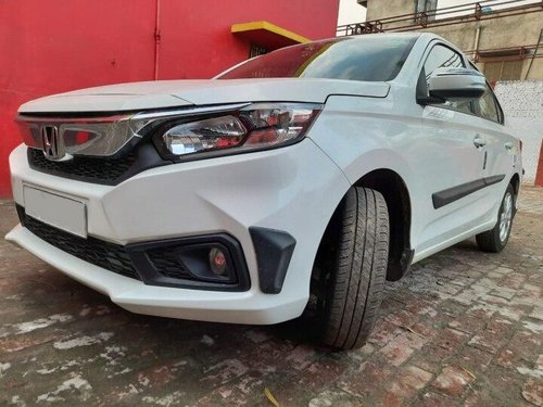 Used 2018 Honda Amaze V Petrol MT for sale in New Delhi